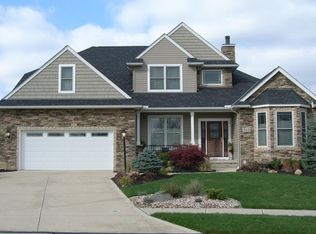 513 Riley Ct, Lagrange, OH 44050