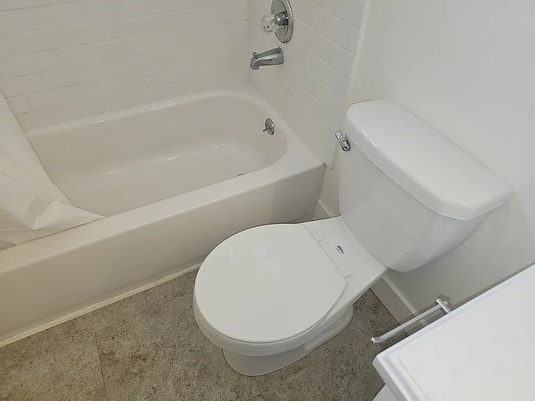 3515 Keystone Ave #205 — Photo 2
