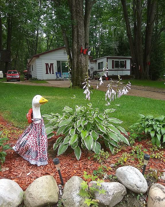 2nd image of 120 Ridgeview Dr
