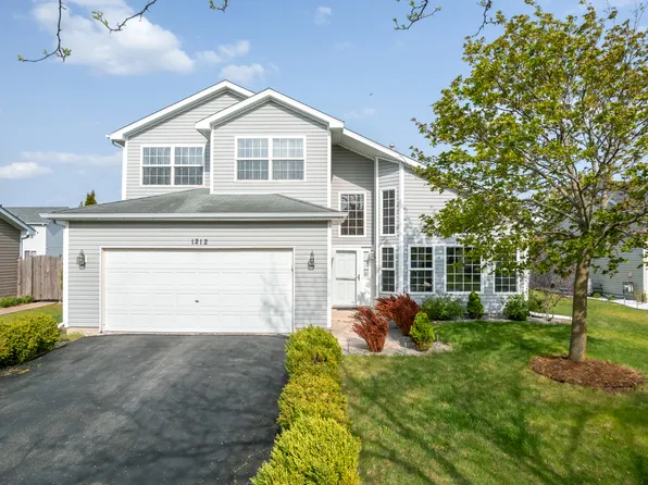 1212 Alene Dr, Plainfield, IL 60586