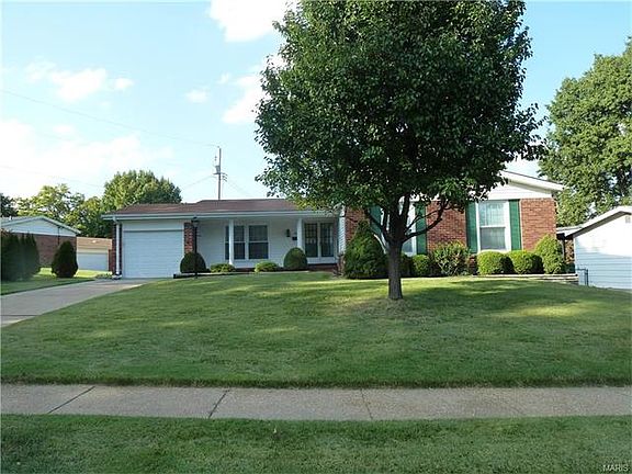 2nd image of 3775 Thistledown Dr