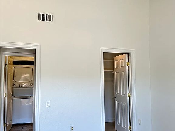 4th image of 15347 Maturin Dr Unit 103