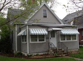 1408 W Ave S, La Crosse, WI 54601
