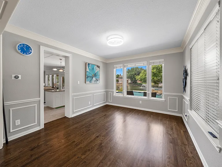 351 Cove Dr — Photo 16