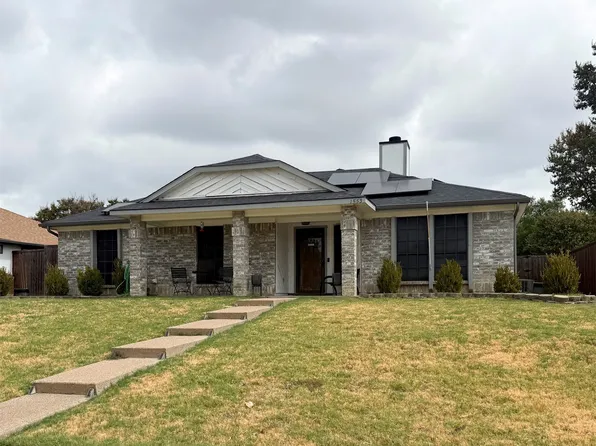 1553 Autumn Breeze Ln, Lewisville, TX 75077