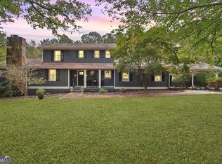 860 Spring Valley Dr, Cumming, GA 30041