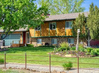 7660 Robin Dr, Gillette, WY 82718