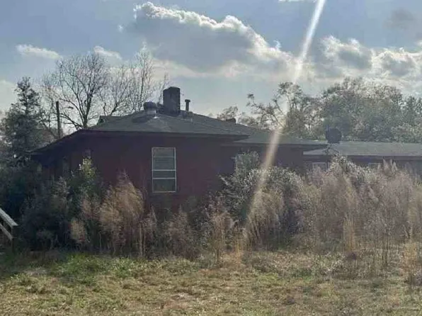 744 Augusta Rd, Edgefield, SC 29824
