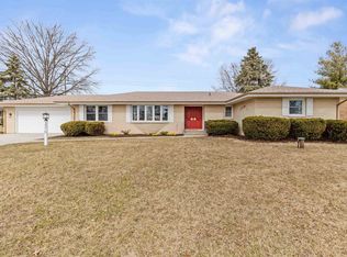 3315 City View Dr, Rockford, IL 61101