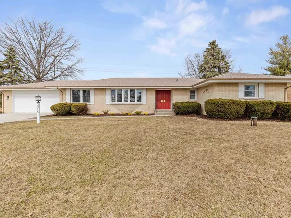 3315 City View Dr, Rockford, IL 61101