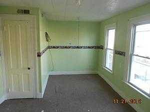 3rd image of 57 Lee Ave