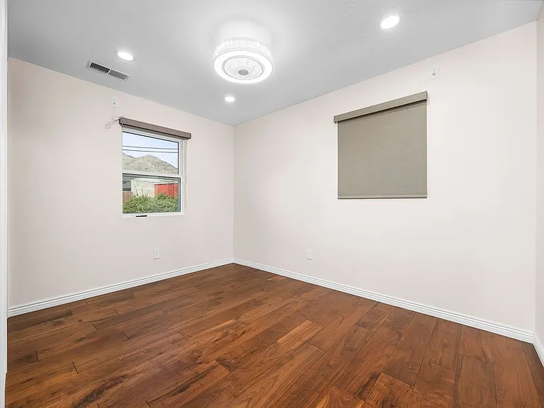2885 Lorna Dr — Photo 6