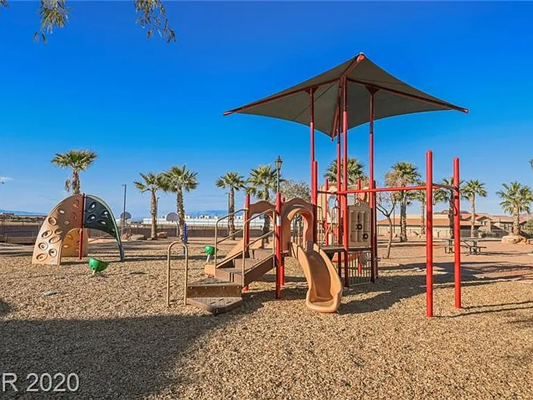 1172 Paradise Desert Ave — Photo 34