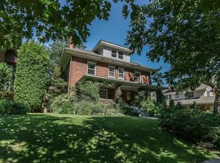 3720 Jarboe St, Kansas City, MO 64111