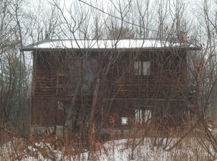 139 Merritt Rd, Hartland, VT 05048