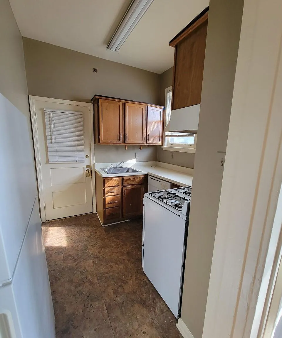 1 bed, 800 sqft, $760 — Photo 4