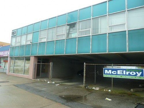 1st image of 151 Hempstead Tpke