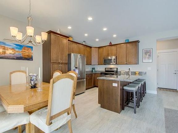 3rd image of 461 E Windy Garden Ln