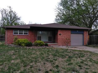 824 N Redbarn Ln, Wichita, KS 67212