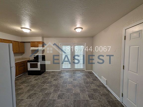 5th image of 7505 E 112th St