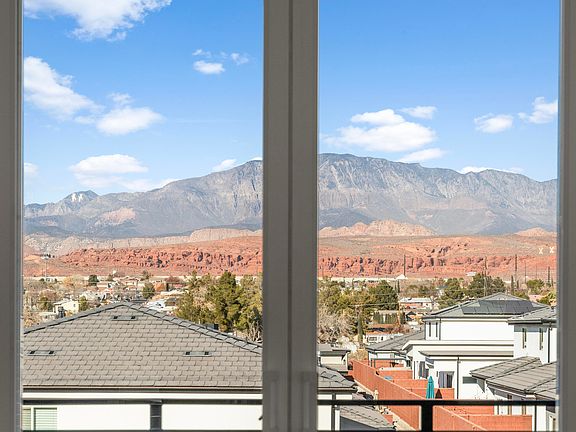 2nd image of 656 E Desert Cactus Dr