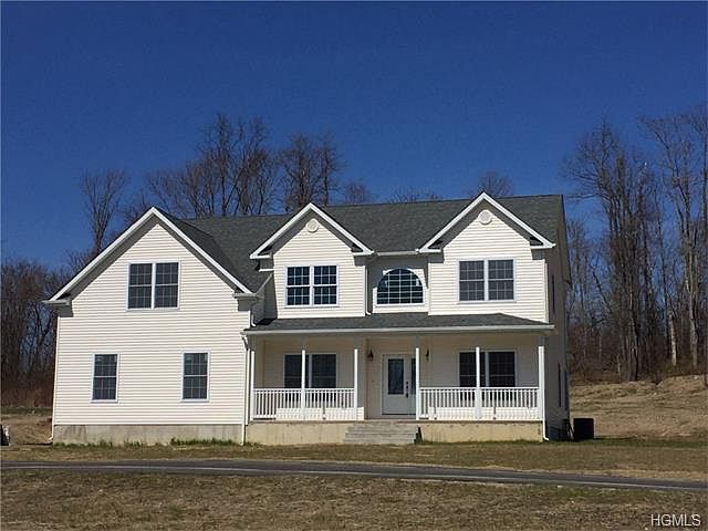 1st image of 12 Howard Ct