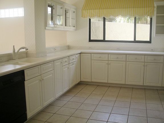 4th image of 3158 Royal Birkdale Way