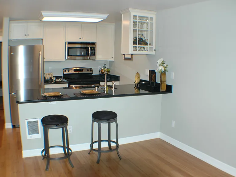 2128 SW Holden St #MAIN LEVEL — Photo 13