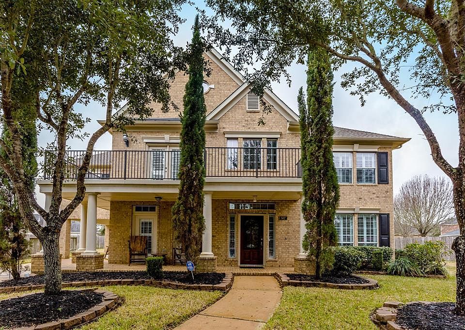 1st image of 507 Little River Ct