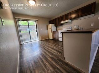 2922 Straus Ln #D, Colorado Springs, CO 80907