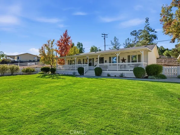 24765 Las Flores Dr, Canyon Lake, CA 92587