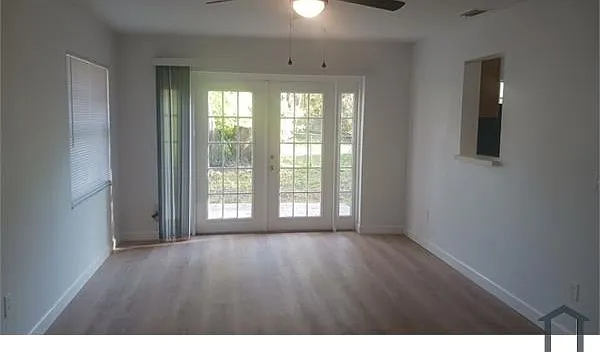 2632 NE 11th Pl — Photo 4