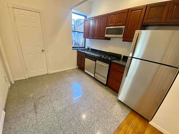 2nd image of 296 W 11th St #3F