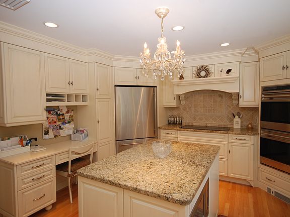 Kitchen / Sitting Room