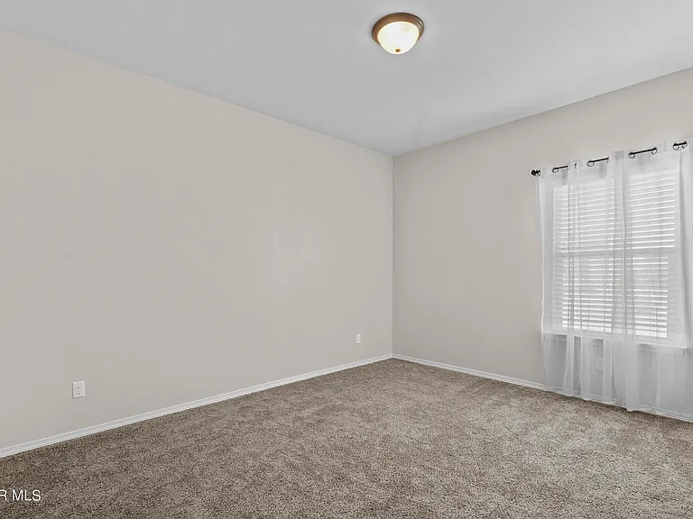 2113 William Caples St — Photo 15