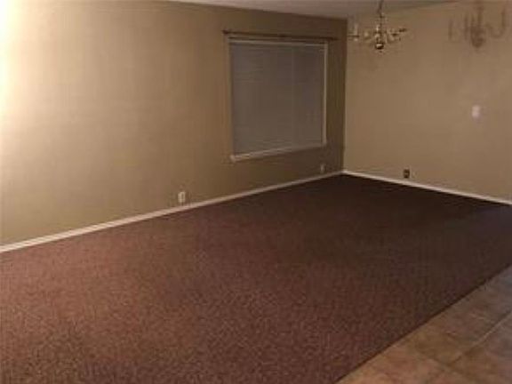 5th image of 912 Beechwood Dr