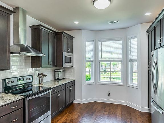 5th image of 2125 Patchen Lake Ln