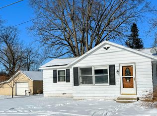 229 Roberts St, Niles, MI 49120