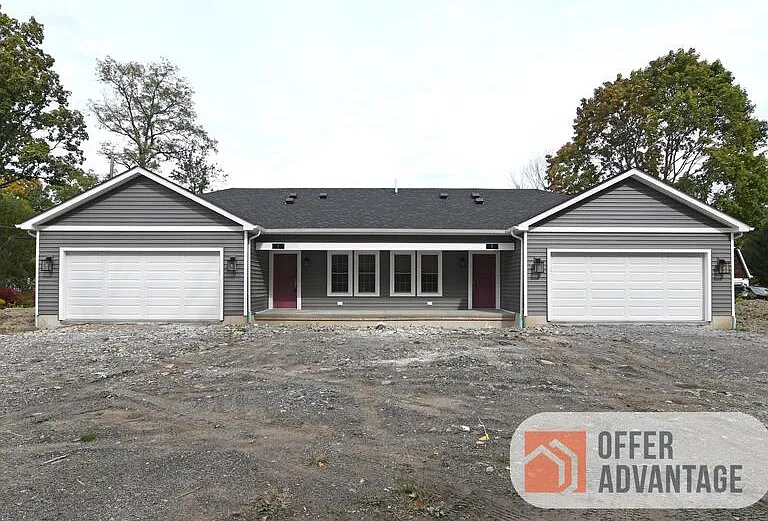 35 W Crescent Ave #A — Photo 1