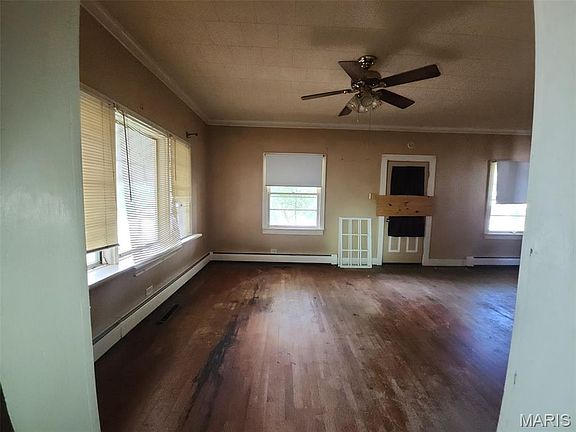 4th image of 600 N 11th St
