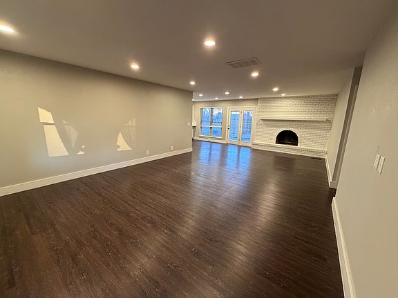 3rd image of 11639 S 74th East Ave