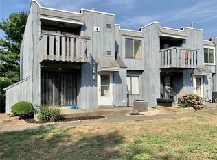 4 Birch Ln UNIT L, East Haven, CT 06513