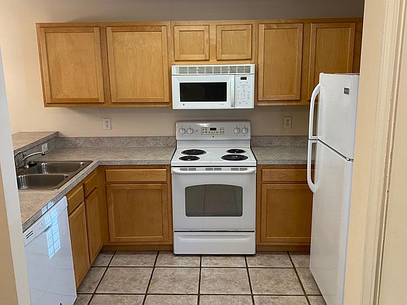 3rd image of 1188 Gano Ave APT 209