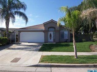 499 Buttonwood Ave, Tulare, CA 93274