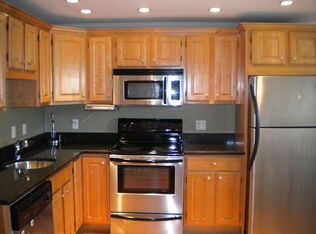 33 Elmwood Park APT 1, Quincy, MA 02169