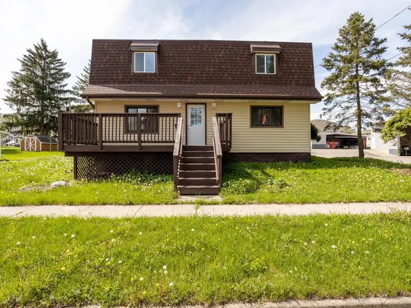 208 Garfield AVENUE, Reeseville, WI 53579