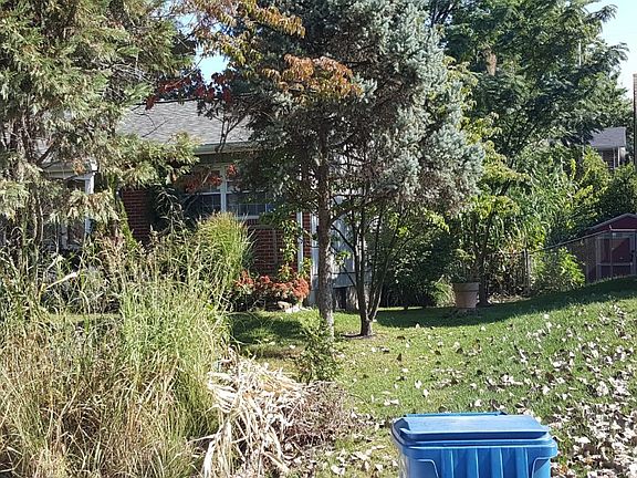 3rd image of 10968 Saxonhall Dr