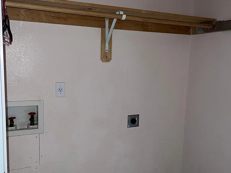 2218 Eduardo Ave #2 — Photo 10