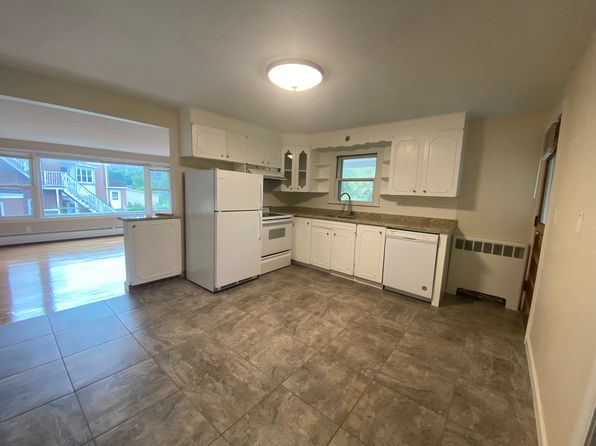 70 Lyman Street - 4, 70 Lyman St, South Hadley, MA 01075
