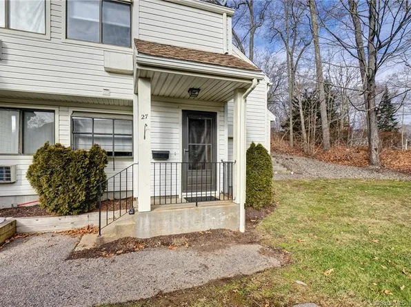 85 North Main Street #27, East Hampton, CT 06424